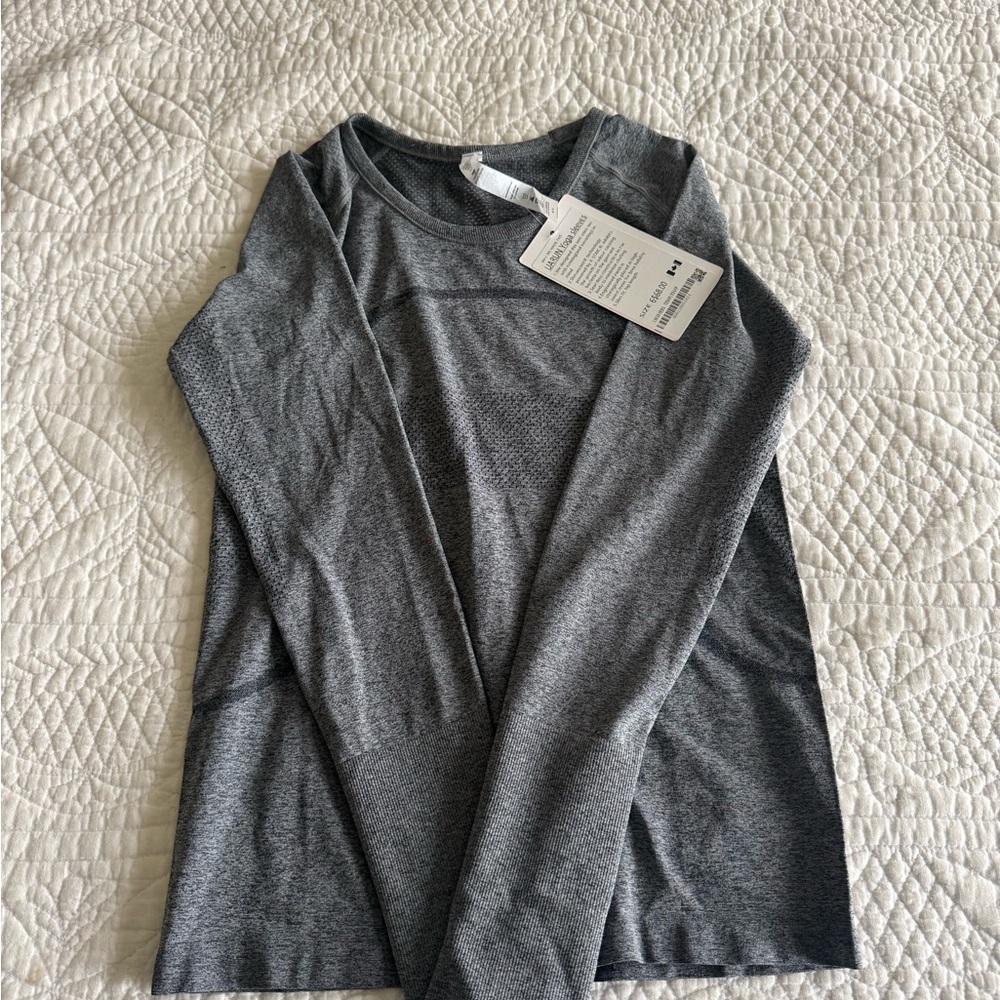 Lululemon Long Sleeve: NWT